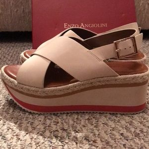 ENZO ANGIOLINI SANDALS